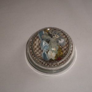 Art glass paperweight blue fabric flowers